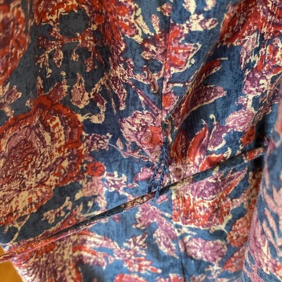 Chaps Long Sleeve Pull On Relaxed Floral Blouse Casual - Picture 7 of 9